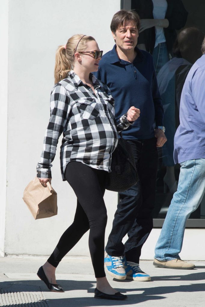 Amanda Seyfried Was Seen Out in Los Angeles 02/28/2017-5