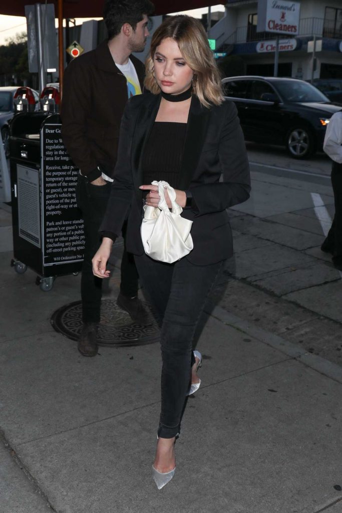 Ashley Benson Arrives to Catch Restaurant in West Hollywood 03/25/2017-1