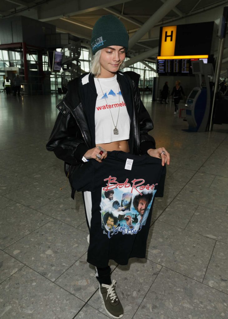 Cara Delevingne Was Seen at Heathrow Airport in London 03/12/2017-4