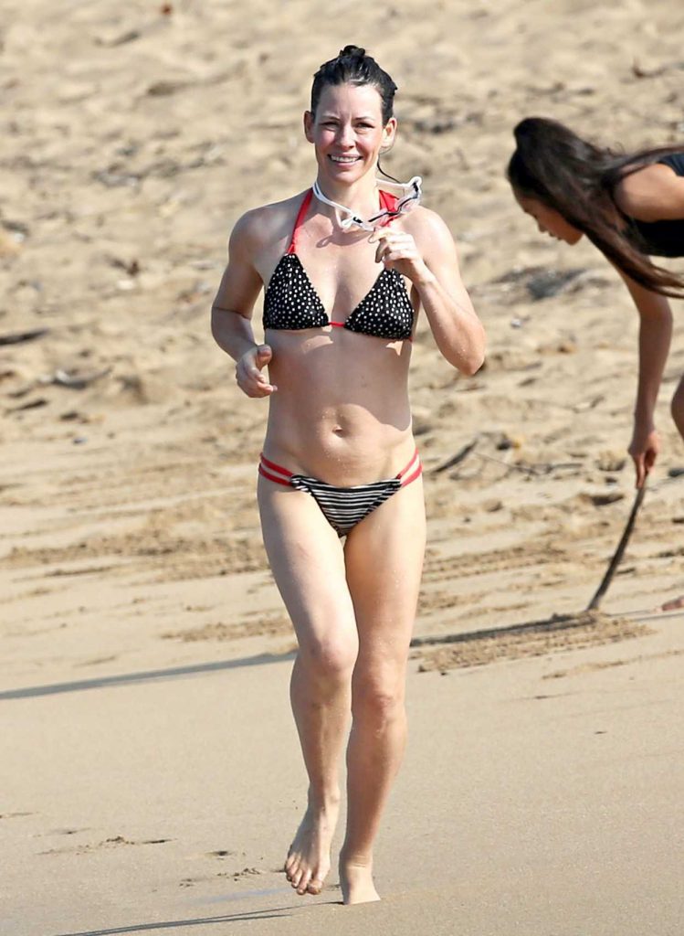 Evangeline Lilly in Bikini at the Beach in Hawaii 02/28/2017-1