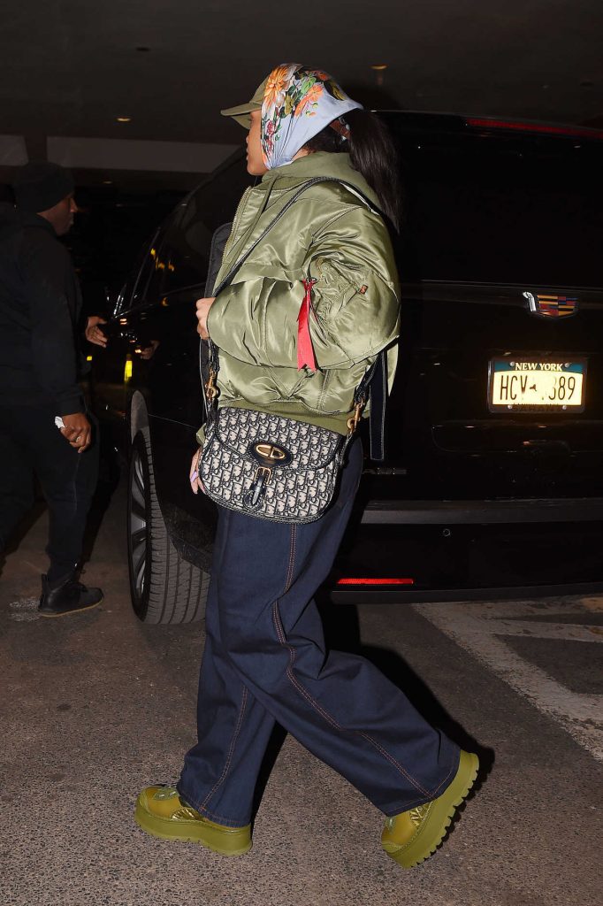 Rihanna Was Seen Out in Manhattan, New York 02/23/2017-4