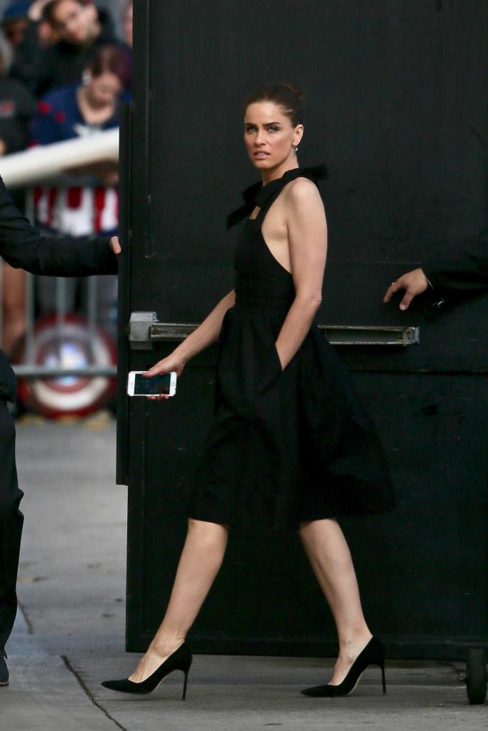 Amanda Peet Arrives at ABC Studios in New York 04/03/2017-5