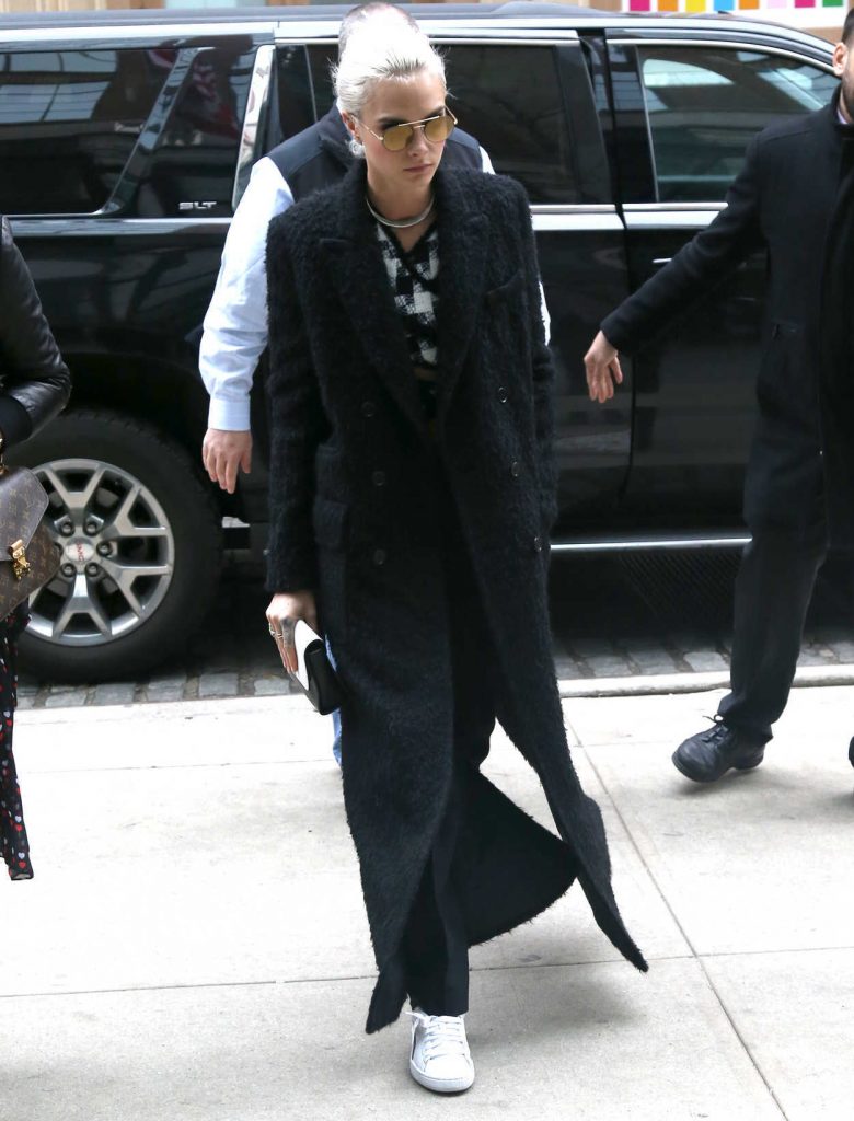 Cara Delevingne Was Seen Out in New York City 03/29/2017-3