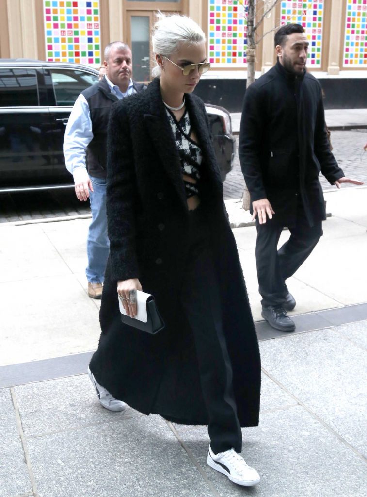 Cara Delevingne Was Seen Out in New York City 03/29/2017-4