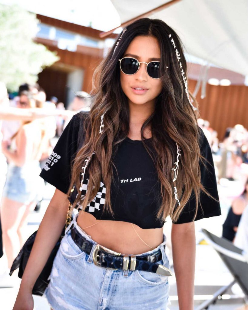 Shay Mitchell Attends the Blonde Salad x Revolve Pool Party in Palm Springs 04/14/2017-5