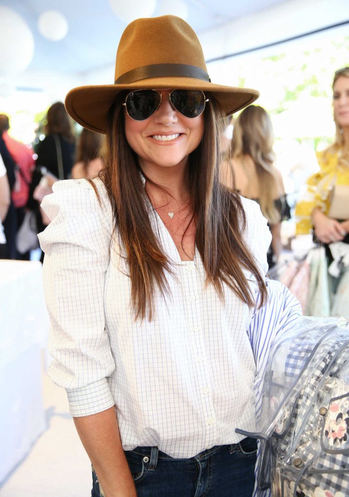 Tiffani Thiessen at the Victoria Beckham for Target Garden Party in Los Angeles 04/01/2017-2