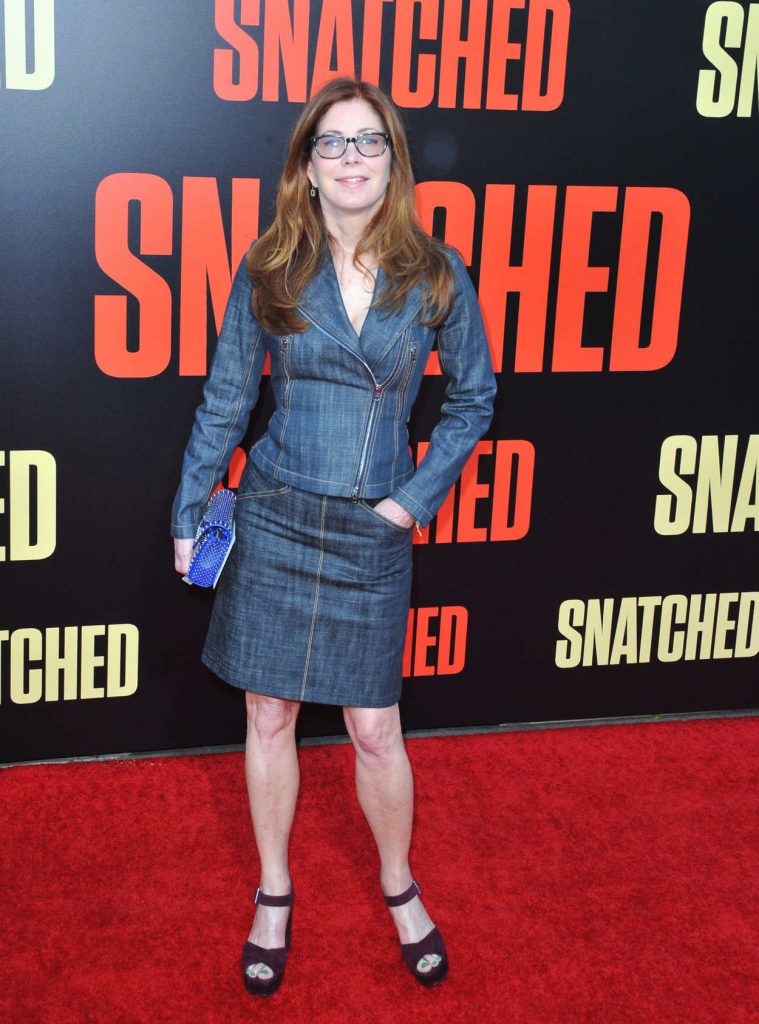 Dana Delany at the Snatched Premiere in Los Angeles 05/10/2017-1
