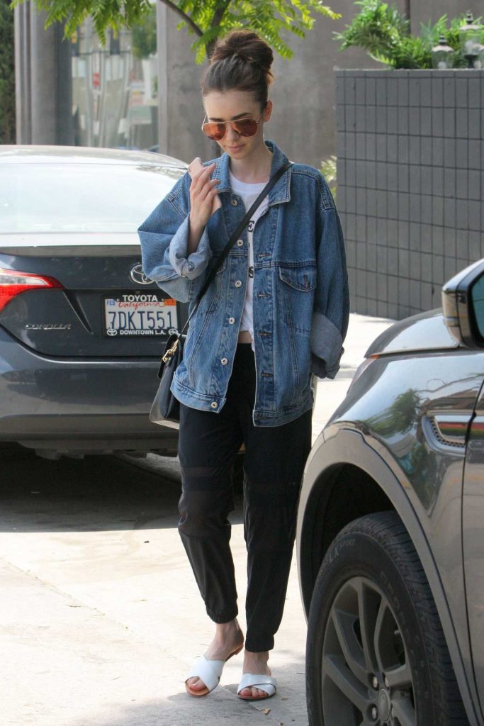 Lily Collins Was Seen Out in West Hollywood 05/29/2017-5