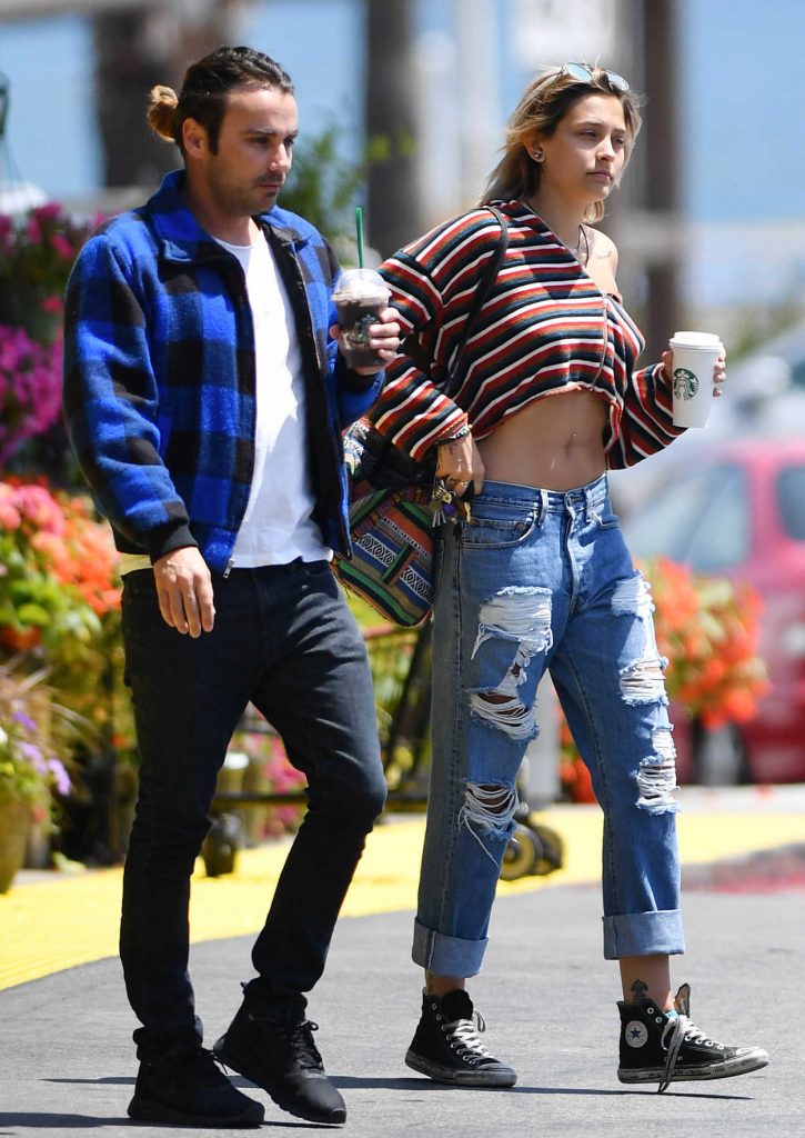 Paris Jackson Grabs a Cup of Coffee from Starbucks in Malibu 05/17/2017-1