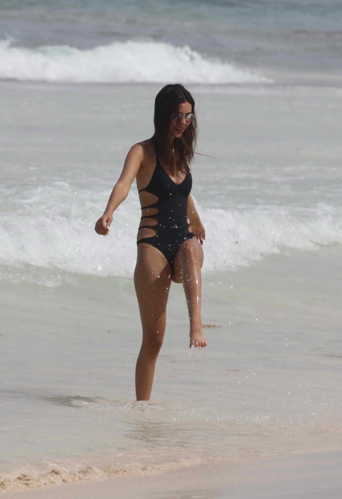 Victoria Justice Hits the Beach in Cancun, Mexico 05/29/2017-1