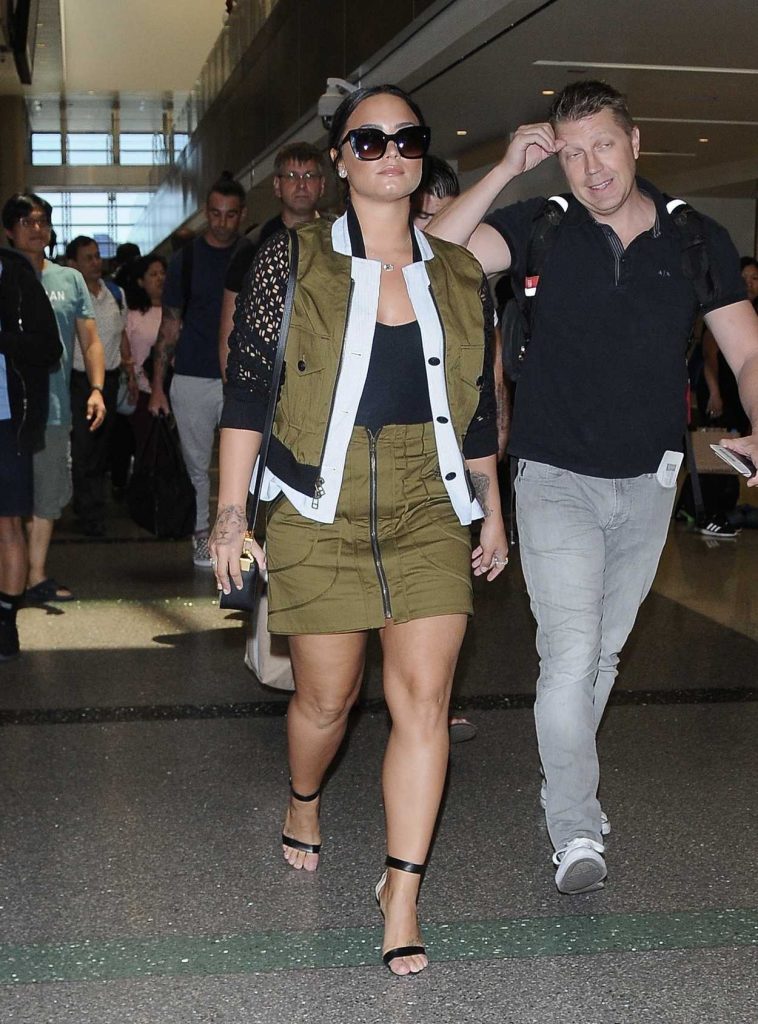 Demi Lovato Was Seen at the LAX Airport in Los Angeles 06/17/2017-2