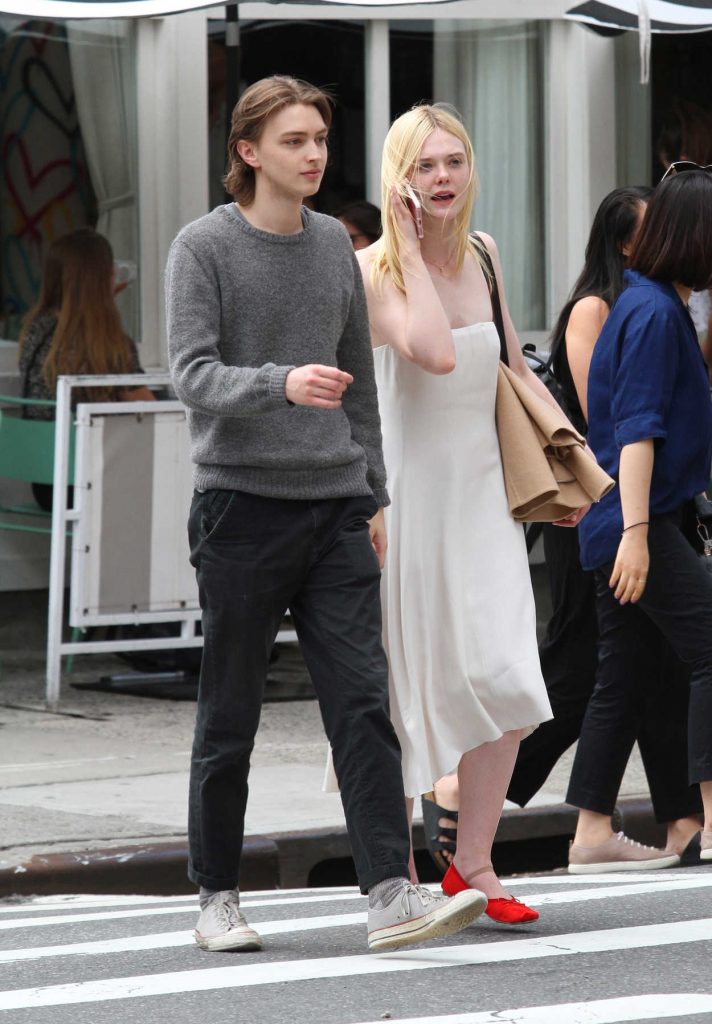 Elle Fanning Was Seen Out in NYC 06/02/2017-4