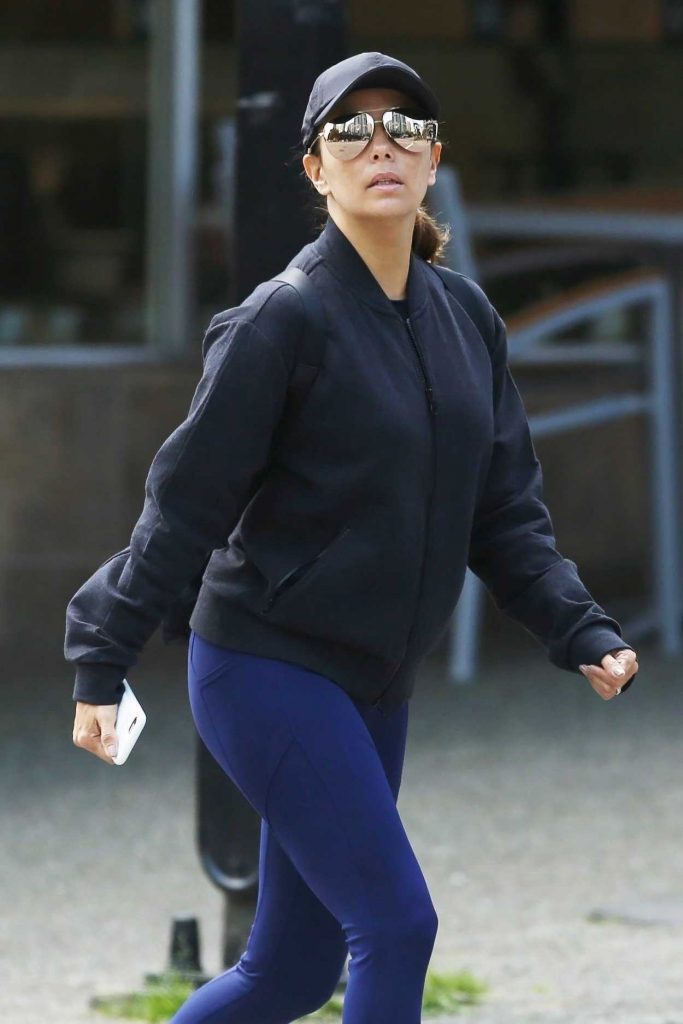 Eva Longoria Was Seen Out in Vancouver 06/11/2017-5