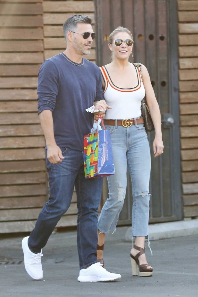 LeAnn Rimes Was Seen Out in Calabasas 06/18/2017-3