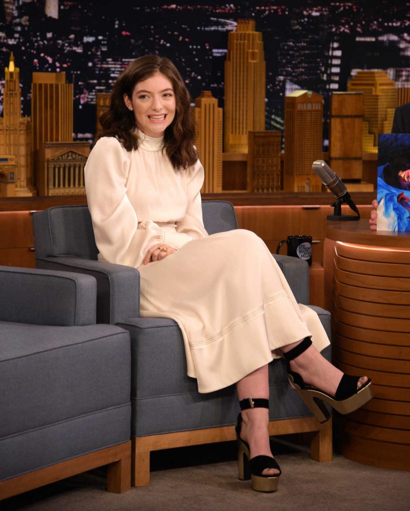 Lorde Visits The Tonight Show Starring Jimmy Fallon in New York 06/15/2017-2