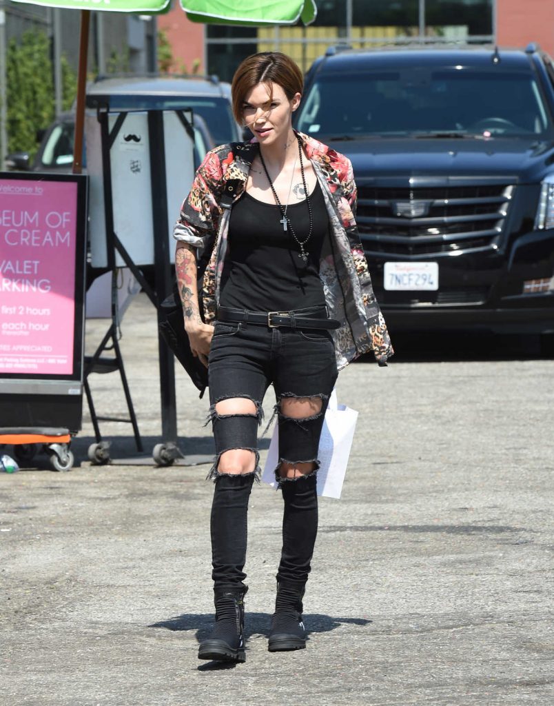 Ruby Rose Goes to the Museum of Ice Cream in Los Angeles 06/24/2017-3