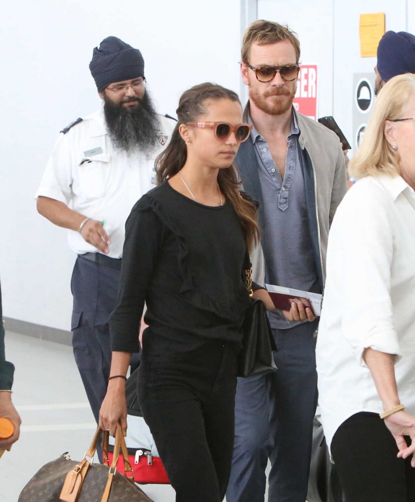 Alicia Vikander Was Seen in Toronto Airport With Michael Fassbender 07/17/2017-4