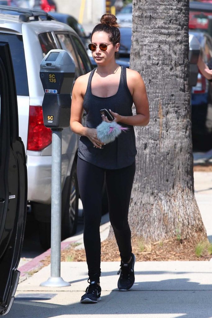 Ashley Tisdale Leaves the Gym in Studio City 07/17/2017-1