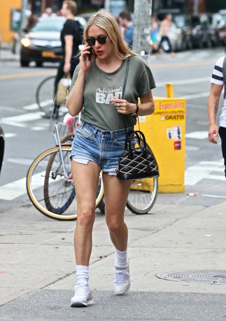 Chloe Sevigny Was Spotted in the East Village in New York City 07/05/2017-2