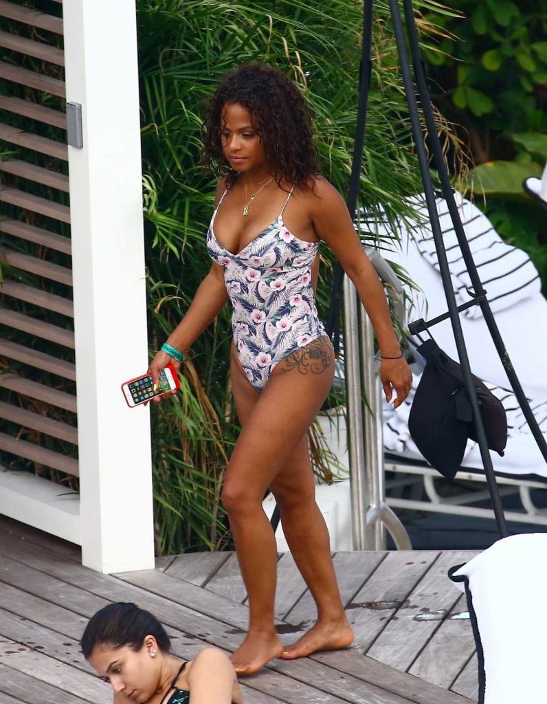 Christina Milian Wears a Bikini at Her Hotel in Miami 07/16/2017-1