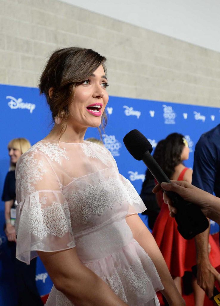 Mandy Moore at the 2017 Disney D23 Expo in Anaheim 07/15/2017-4