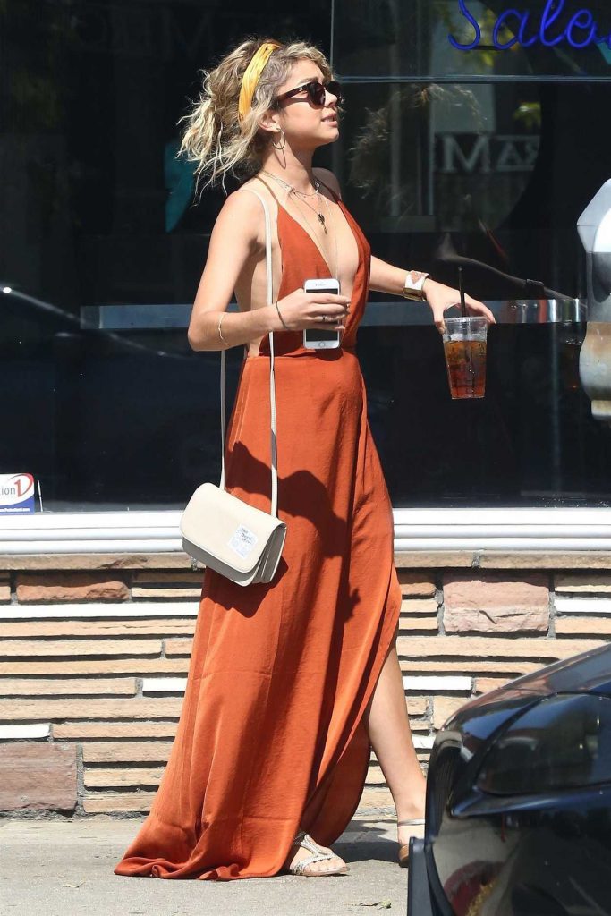 Sarah Hyland Was Seen Out in Studio City 06/30/2017-3