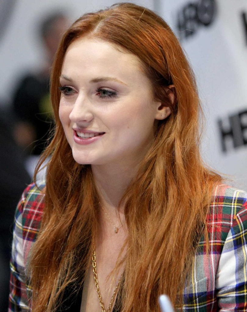 Sophie Turner at the Game of Thrones Autograph Signing During the San Diego Comic-Con International 07/21/2017-4