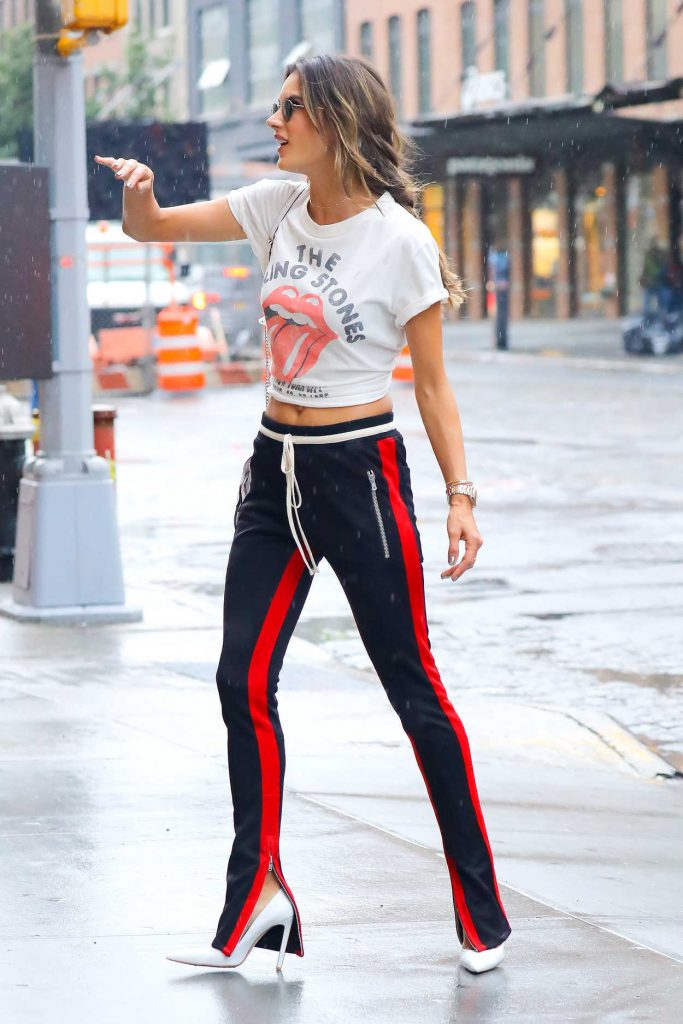 Alessandra Ambrosio Wears the Rolling Stones Crop Top Out in NYC 08/29/2017-4