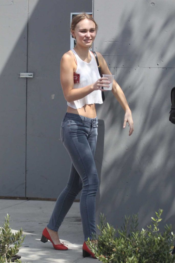 Lily-Rose Depp Out for a Lunch in West Hollywood 08/23/2017-1