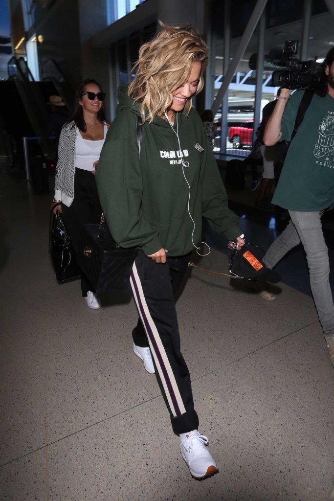 Rita Ora Arrives at LAX Airport in Los Angeles 08/08/2017-2