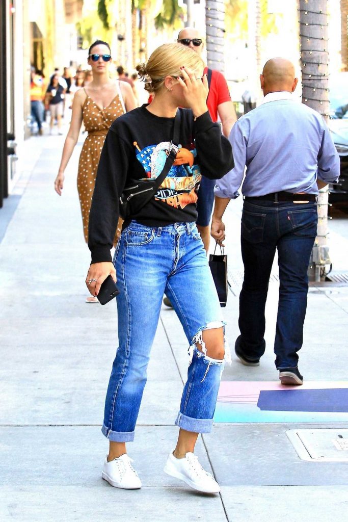 Sofia Richie Was Seen Out in Beverly Hills 08/22/2017-3
