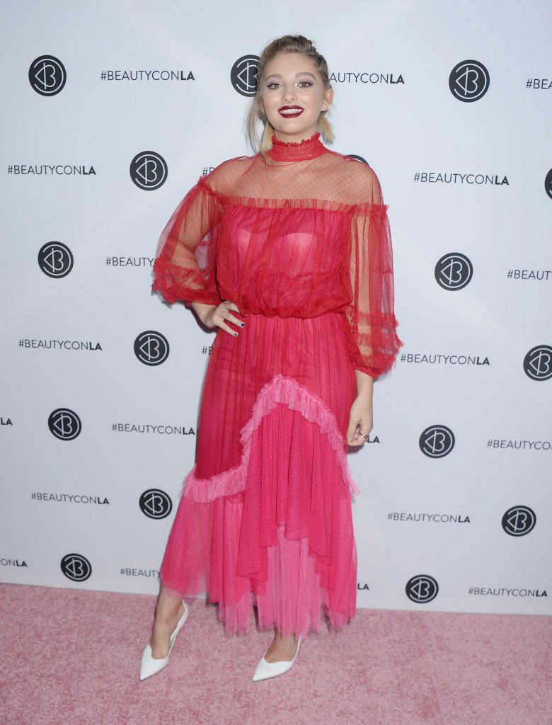 Willow Shields at the 5th Annual Beautycon Festival Los Angeles 08/12/2017-1