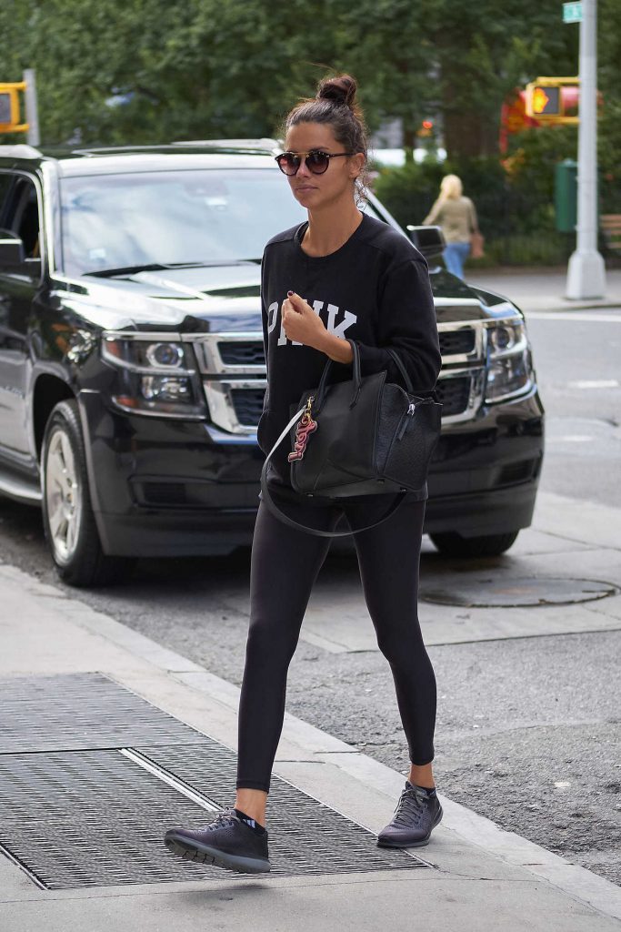 Adriana Lima Arrives at Her Hotel in New York City 09/08/2017-3