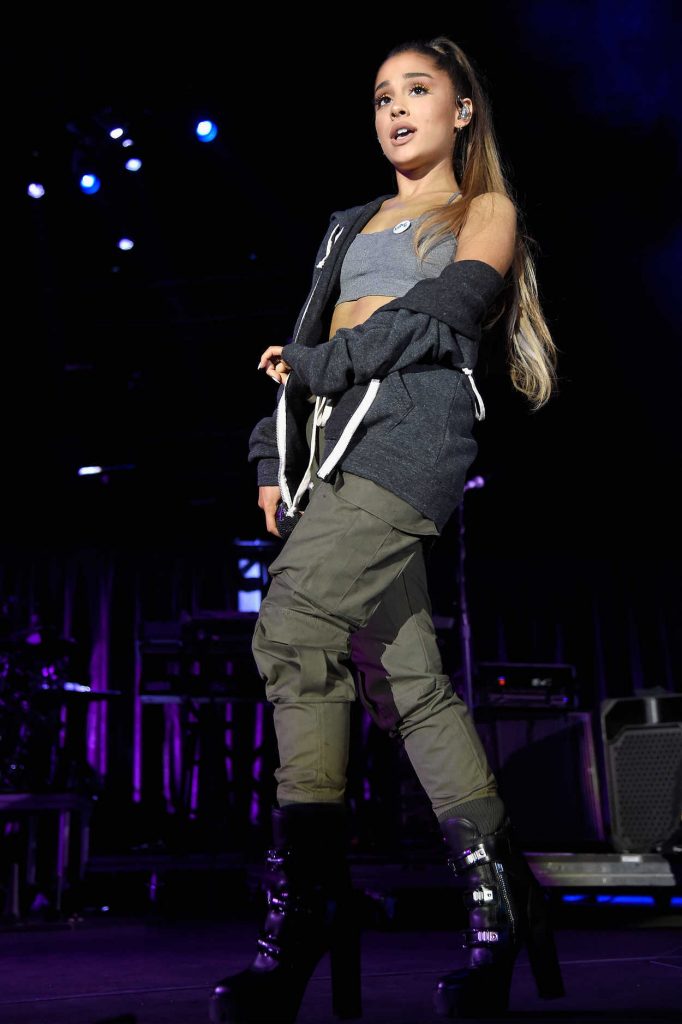Ariana Grande Performs at University of Virginia's Scott Stadium in Charlottesville 09/24/2017-1