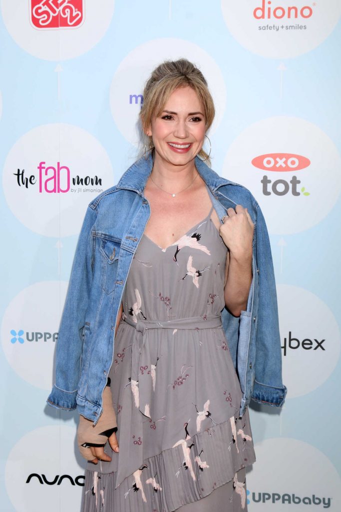 Ashley Jones at the 6th Annual Celebrity Red CARpet Safety Awareness Event in Culver City 09/23/2017-3