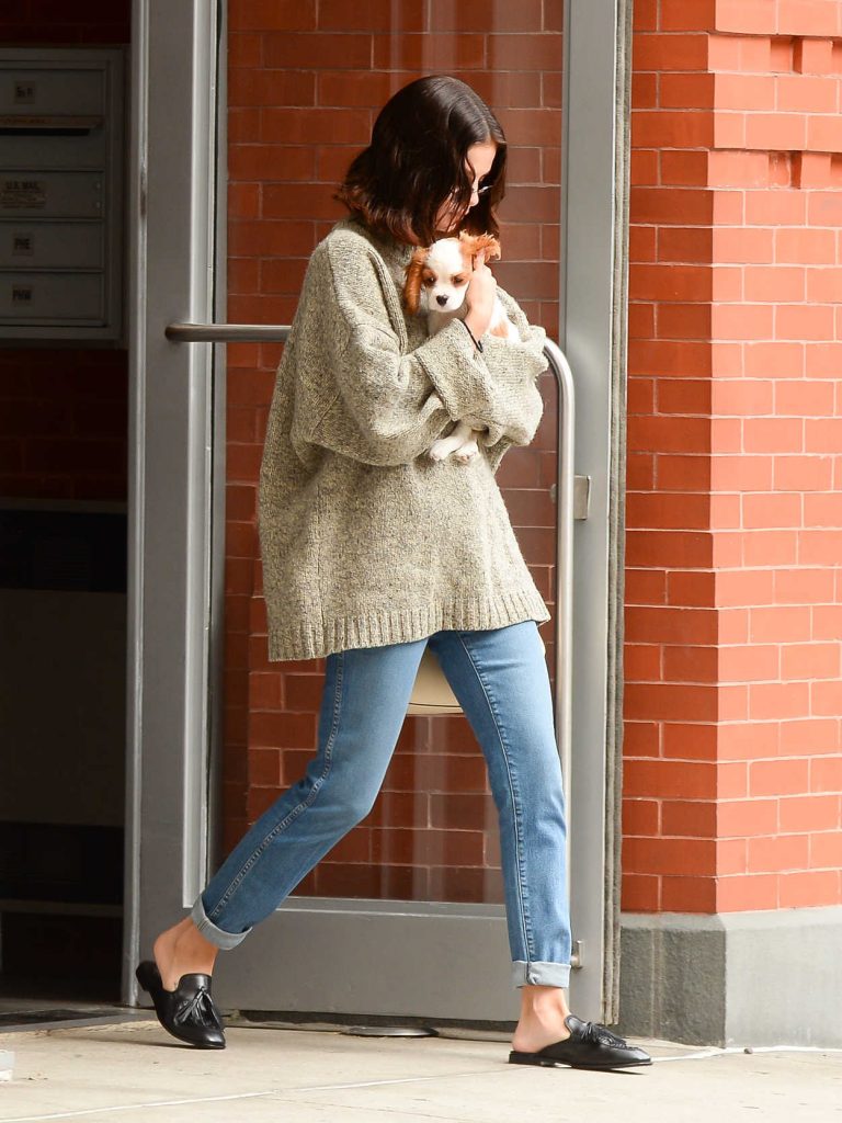 Selena Gomez Was Seen With Her Puppy in Soho, NYC 09/20/2017-2