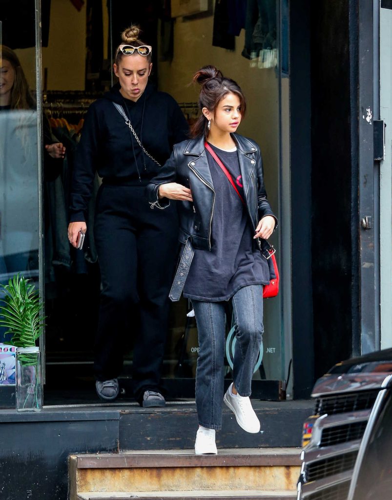 Selena Gomez Was Seen With The Weeknd in Soho, NYC 09/02/2017-3