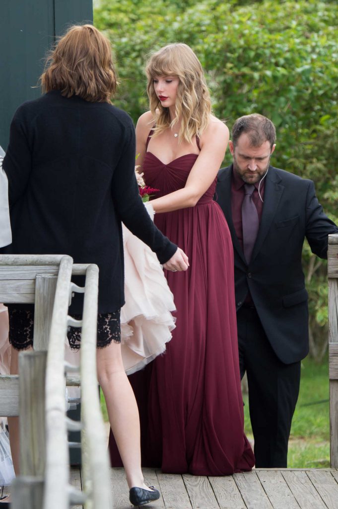 Taylor Swift Was Seen as a Bridesmaid at her BFF Abigail's Wedding in Martha's Vineyard 09/02/2017-2