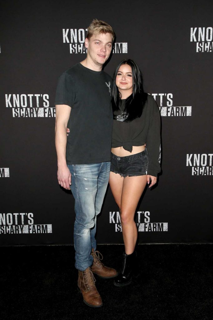 Ariel Winter at the Knott's Scary Farm Celebrity Night in Buena Park 09/29/2017-1