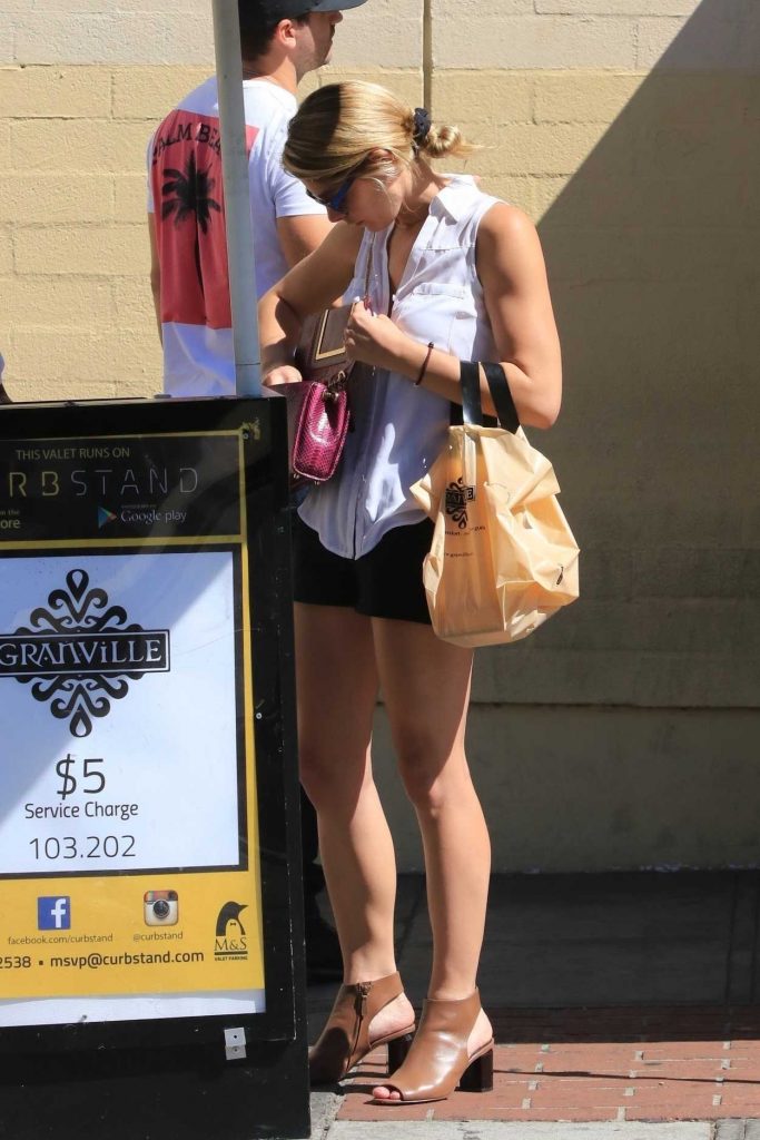 Ashley Greene Was Seen Out in Studio City 09/29/2017-4