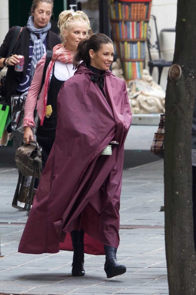 Evangeline Lilly on the Set of Ant-Man and the Wasp in Atlanta 10/17/2017-2