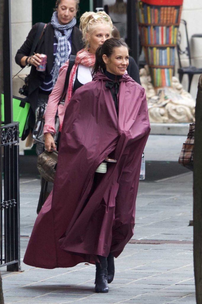 Evangeline Lilly on the Set of Ant-Man and the Wasp in Atlanta 10/17/2017-3
