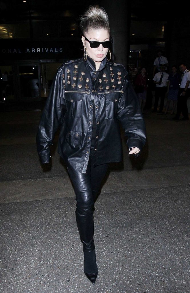 Fergie at LAX Airport in Los Angeles 10/07/2017-4