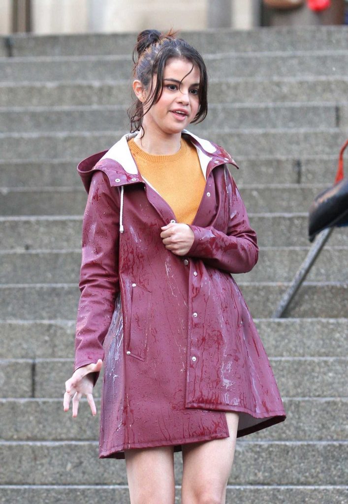Selena Gomez on the Set of New Woody Allen Film in NYC 10/03/2017-2