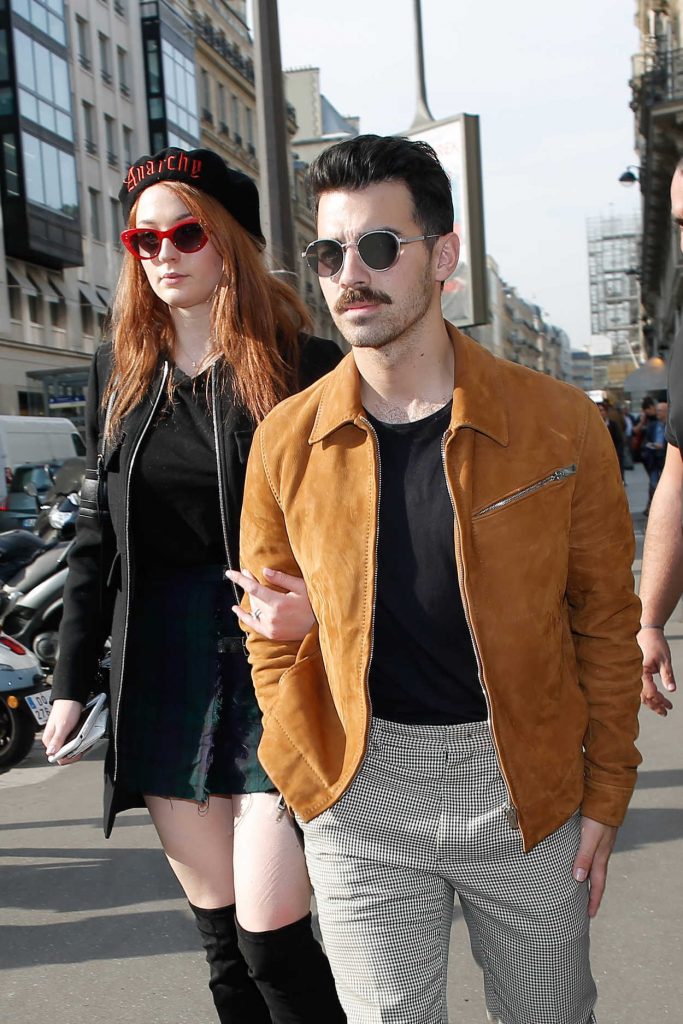 Sophie Turner Was Seen Out in Paris 10/17/2017-3
