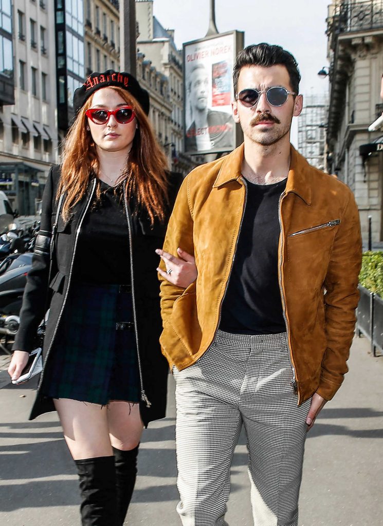 Sophie Turner Was Seen Out in Paris 10/17/2017-4