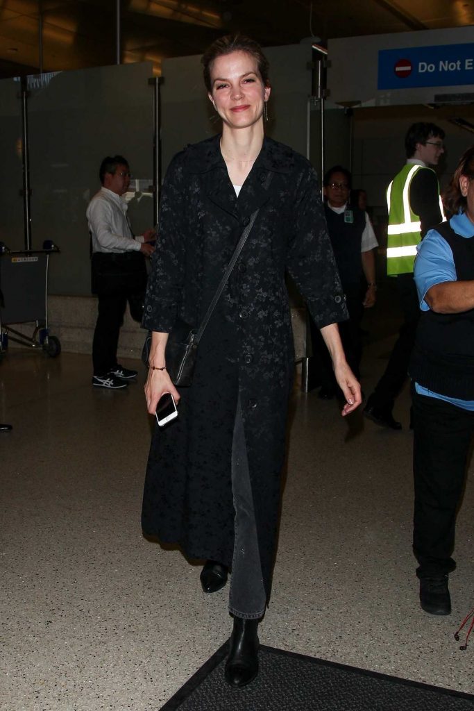 Sylvia Hoeks Was Seen at LAX Airport in Los Angeles 10/25/2017-1
