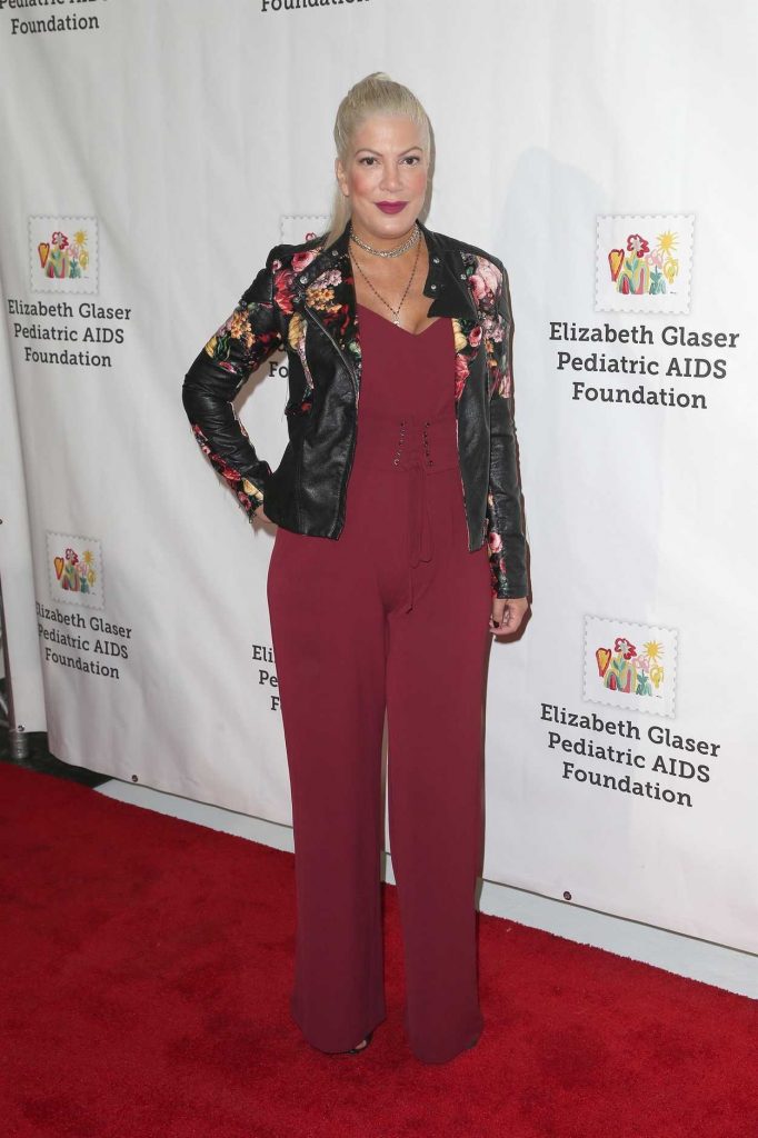 Tori Spelling at the Elizabeth Glaser Pediatric AIDS Foundation A Time For Heroes Family Festival in Los Angeles 10/29/2017-2