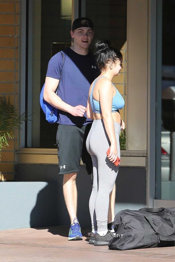 Ariel Winter Hits the Gym With Levi Meaden in LA 11/25/2017-3