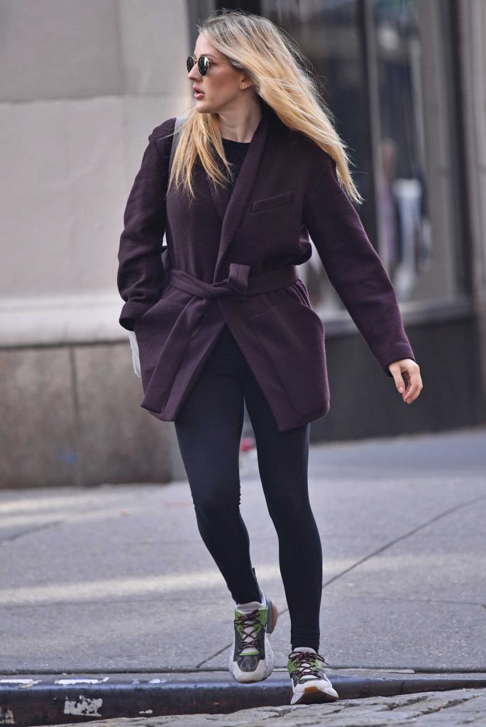 Ellie Goulding Was Seen Out in NYC 11/02/2017-2